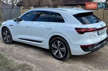 Внедорожник / Кроссовер Audi Q8 e-tron 2023 в Харькове