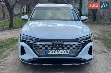 Внедорожник / Кроссовер Audi Q8 e-tron 2023 в Харькове