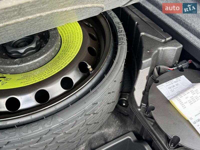 Внедорожник / Кроссовер Audi Q8 e-tron 2023 в Харькове