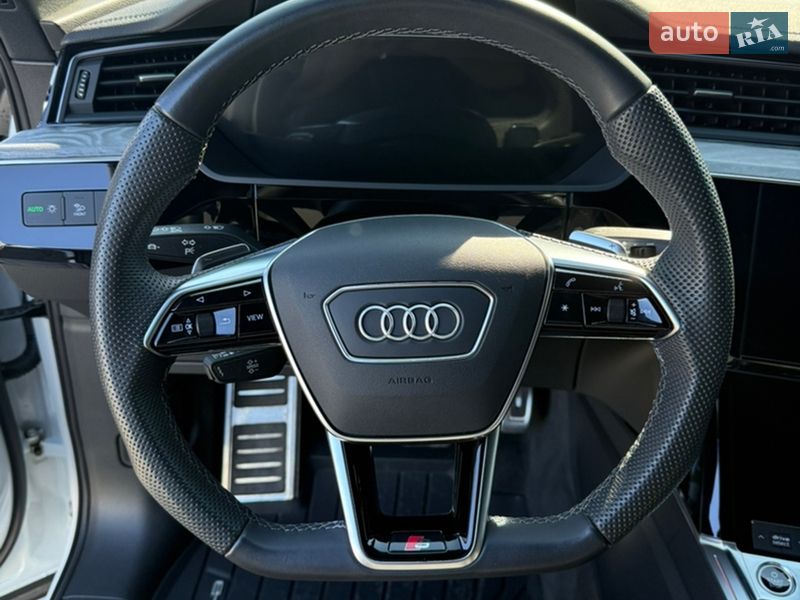 Внедорожник / Кроссовер Audi Q8 e-tron 2023 в Одессе