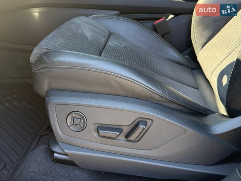 Внедорожник / Кроссовер Audi Q8 e-tron 2023 в Одессе