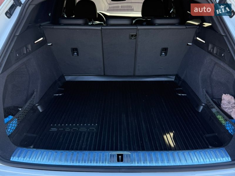 Внедорожник / Кроссовер Audi Q8 e-tron 2023 в Одессе