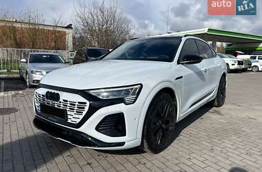 Позашляховик / Кросовер Audi Q8 e-tron 2023 в Полтаві
