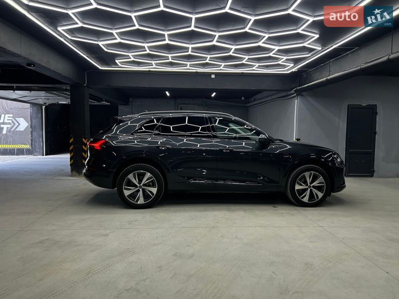 Позашляховик / Кросовер Audi Q8 e-tron 2023 в Чернівцях фото 9 Позашляховик / Кросовер Audi Q8 e-tron 2023 в Чернівцях