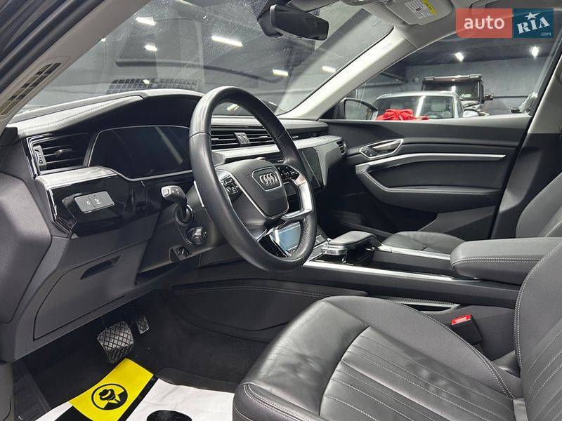 Позашляховик / Кросовер Audi Q8 e-tron 2023 в Чернівцях фото 13 Позашляховик / Кросовер Audi Q8 e-tron 2023 в Чернівцях