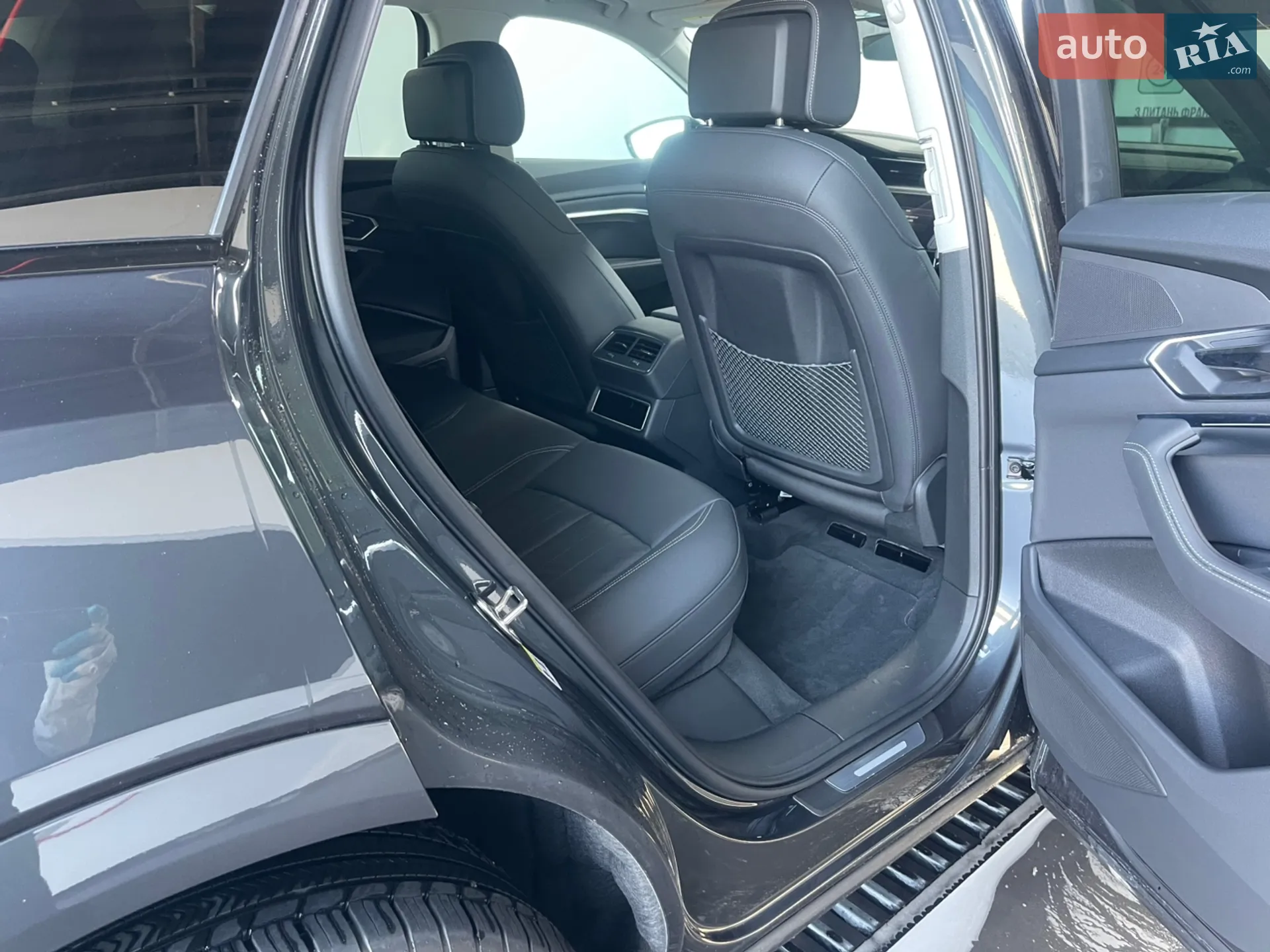 2023 Audi Q8 - мініатюра 22