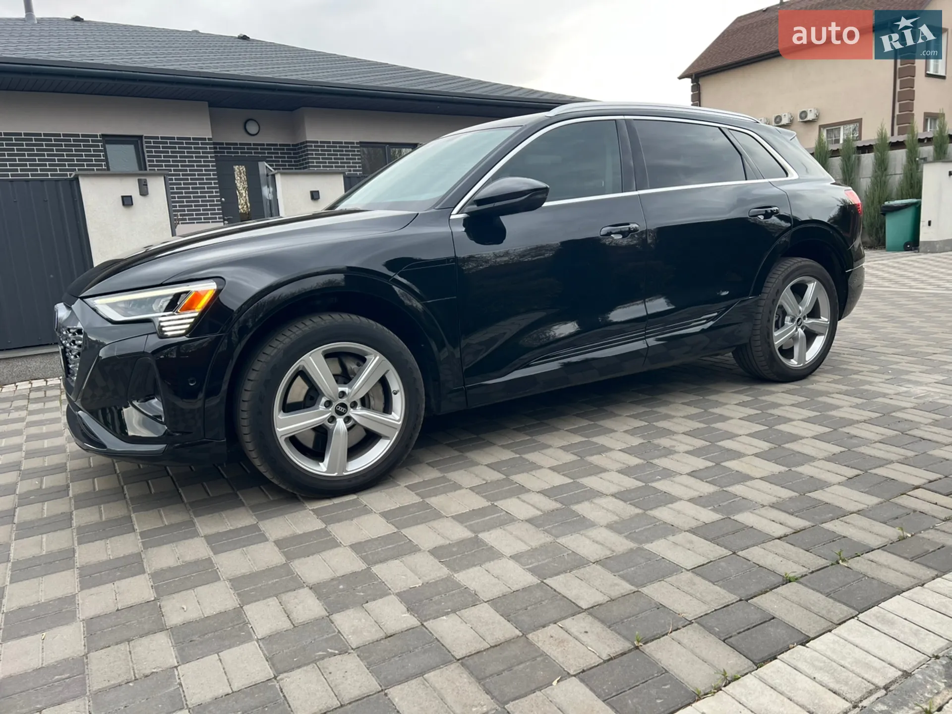 2023 Audi Q8 - мініатюра 3