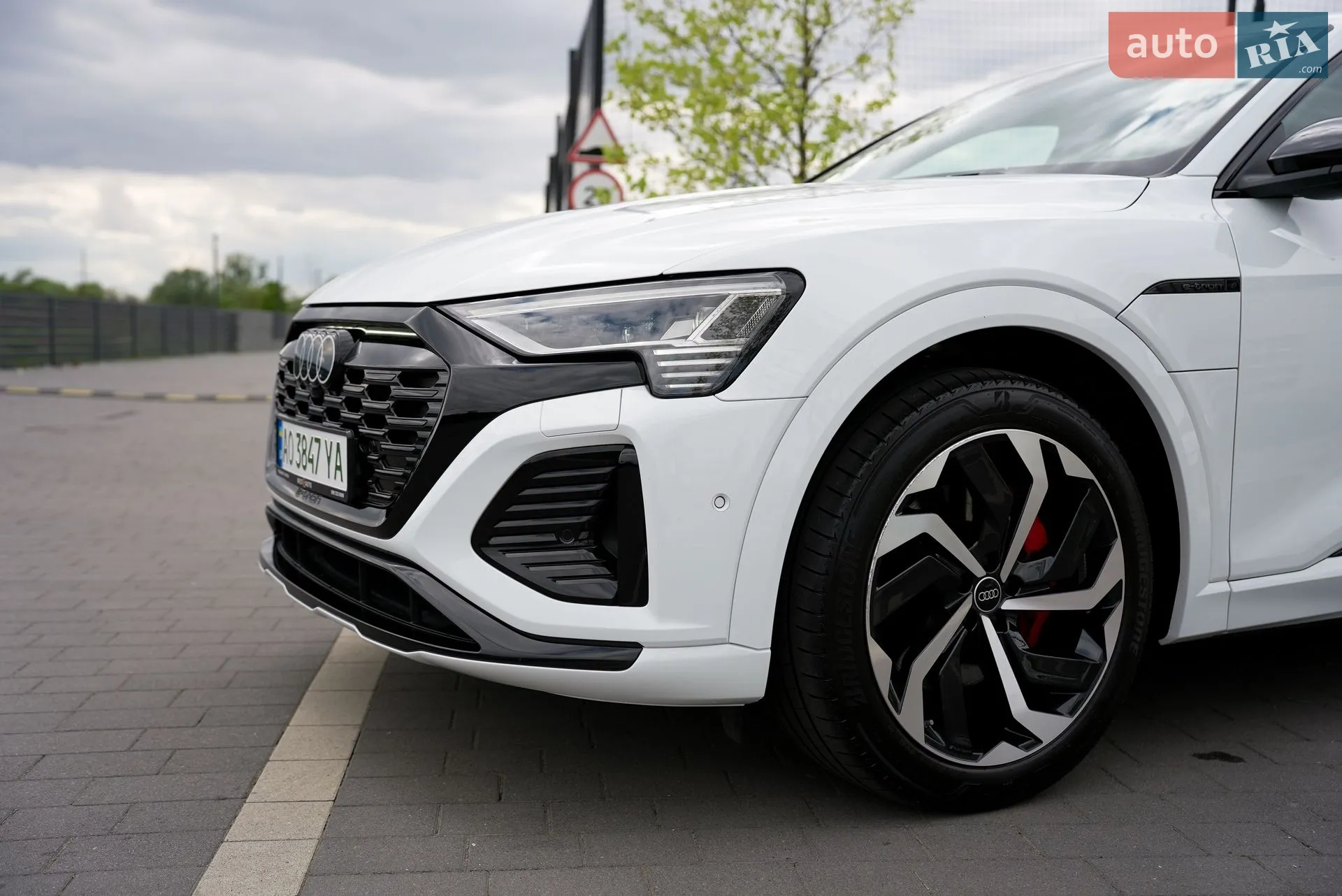 2023 Audi Q8 - мініатюра 3