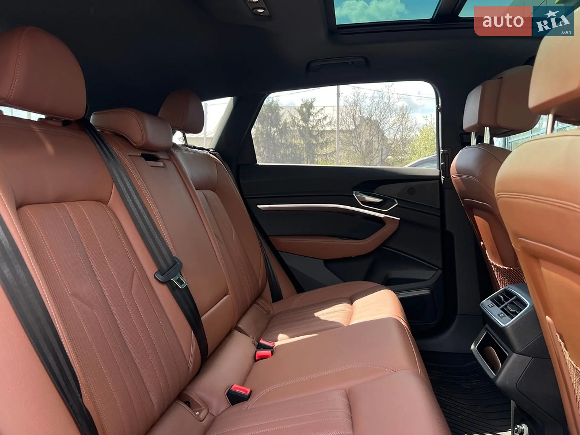 2024 Audi Q8 - мініатюра 26