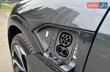 Внедорожник / Кроссовер Audi Q8 e-tron 2024 в Киеве