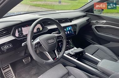 Внедорожник / Кроссовер Audi Q8 e-tron 2024 в Киеве