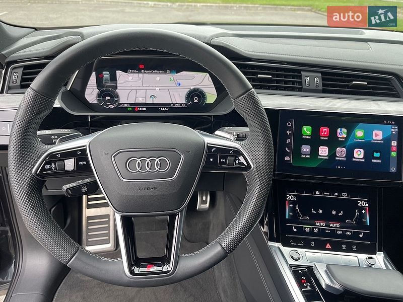 Внедорожник / Кроссовер Audi Q8 e-tron 2024 в Киеве