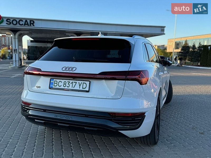Внедорожник / Кроссовер Audi Q8 e-tron 2023 в Львове