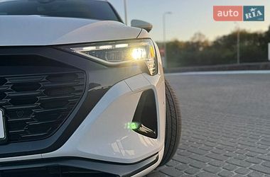 Внедорожник / Кроссовер Audi Q8 e-tron 2023 в Львове