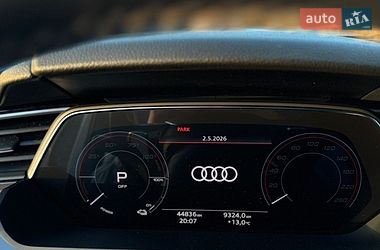 Внедорожник / Кроссовер Audi Q8 e-tron 2023 в Львове
