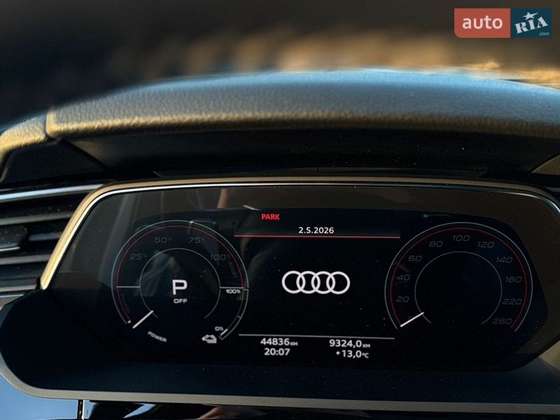 Внедорожник / Кроссовер Audi Q8 e-tron 2023 в Львове
