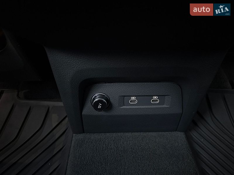 Внедорожник / Кроссовер Audi Q8 e-tron 2023 в Львове