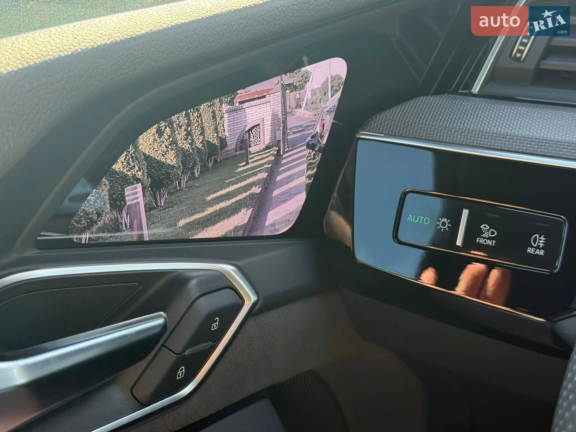 2023 Audi Q8 - мініатюра 39