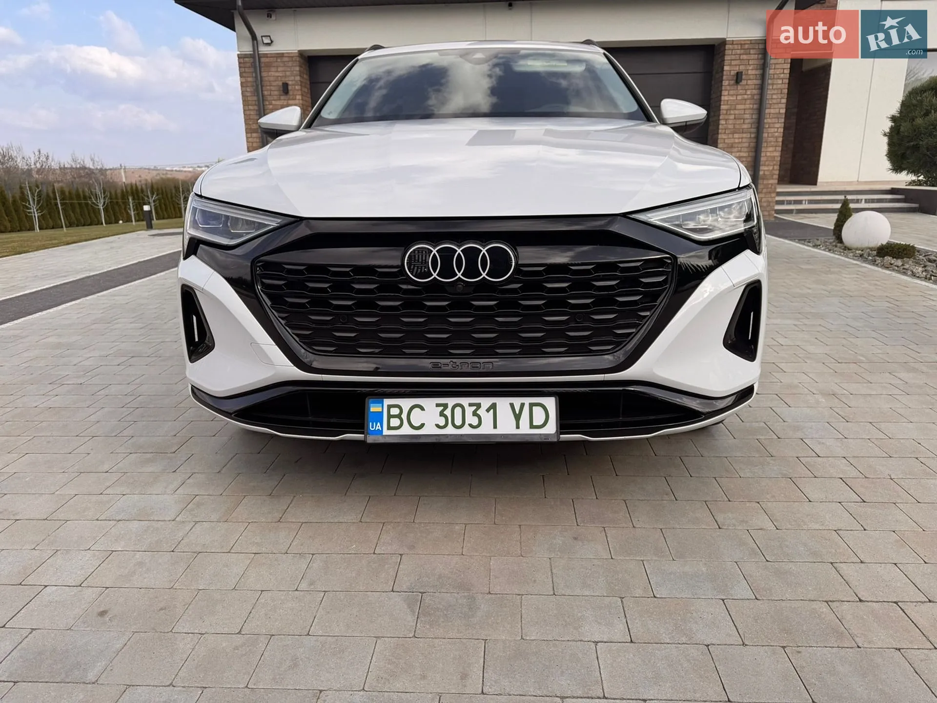 2024 Audi Q8 - мініатюра 8