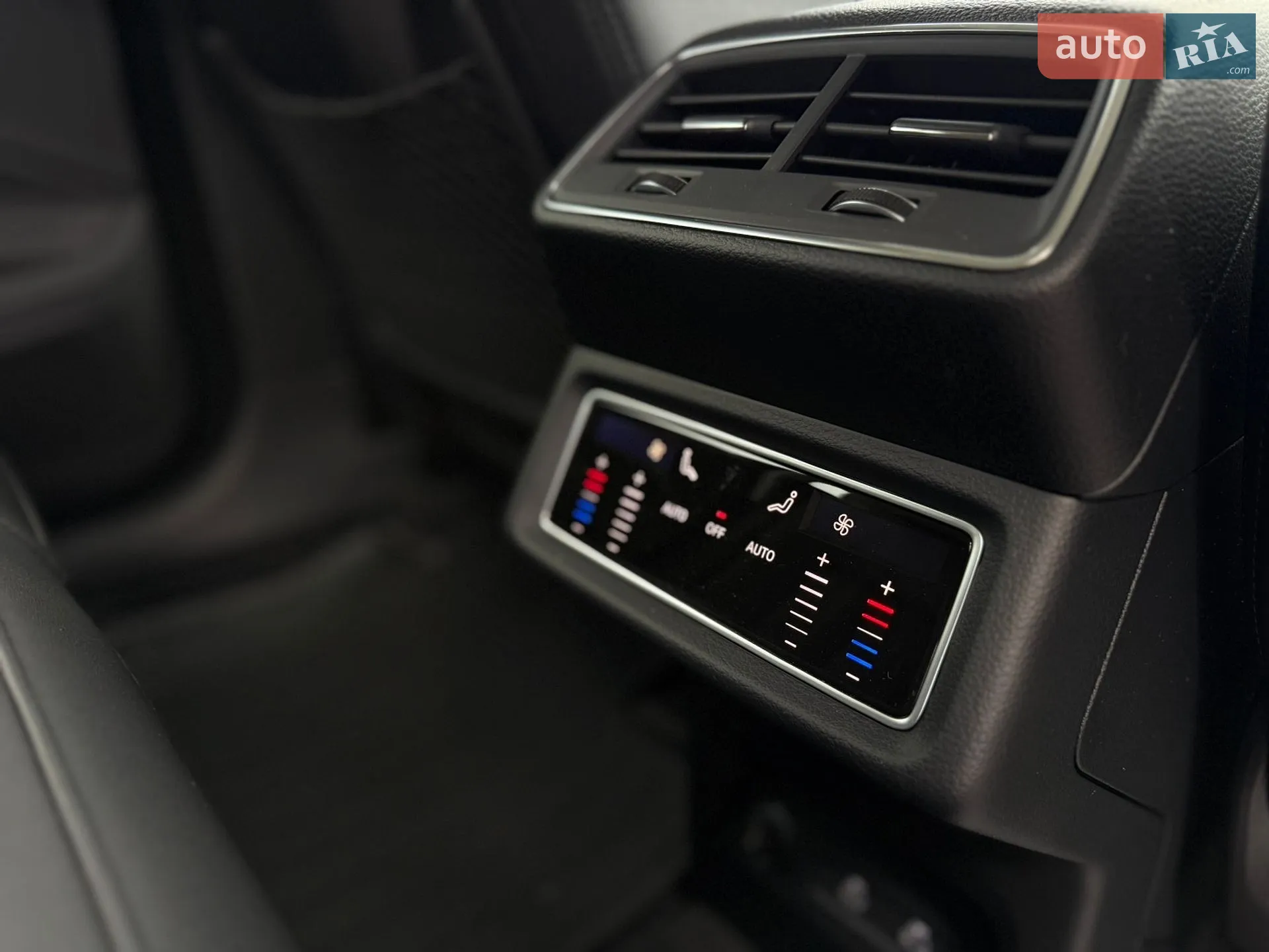 2023 Audi Q8 - мініатюра 18