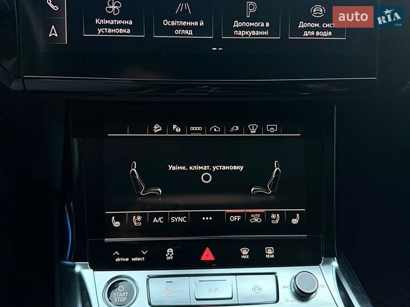 Позашляховик / Кросовер Audi Q8 e-tron 2023 в Житомирі