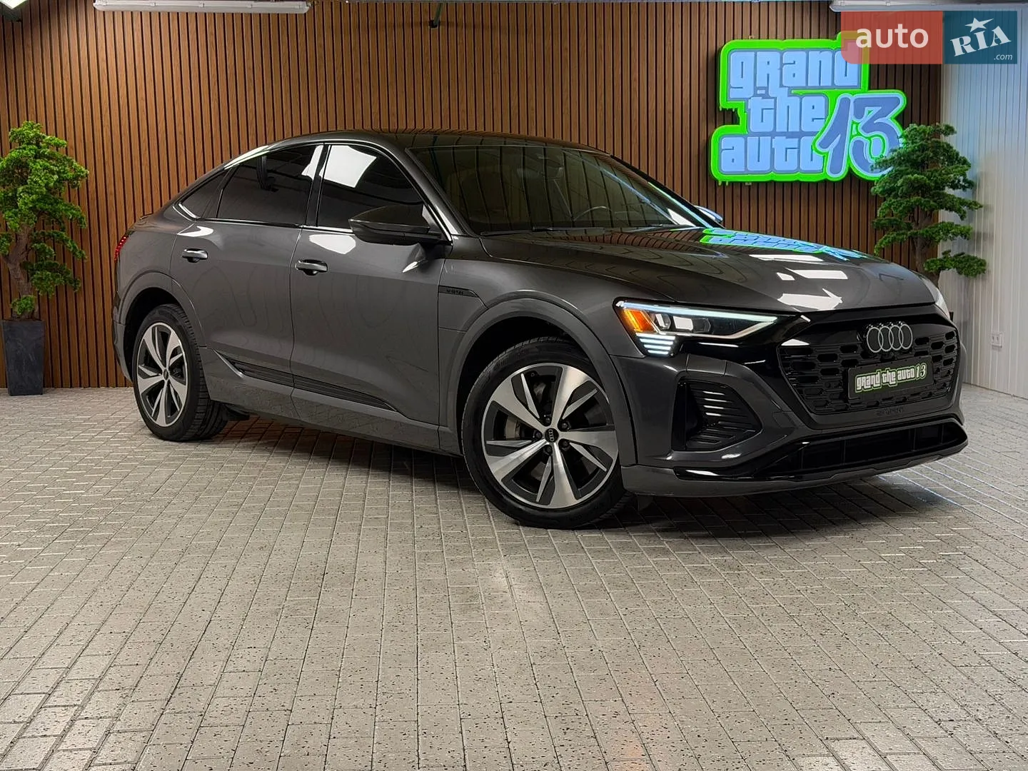 2023 Audi Q8 - мініатюра 11