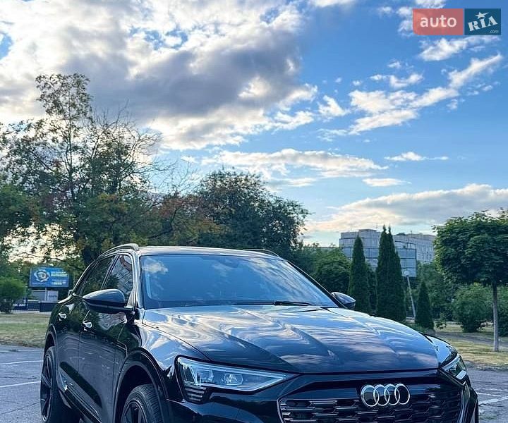 Audi Q8 e-tron 2023 Audi Q8 e-tron 2023