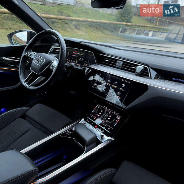 Внедорожник / Кроссовер Audi Q8 Sportback e-tron 2023 в Черновцах