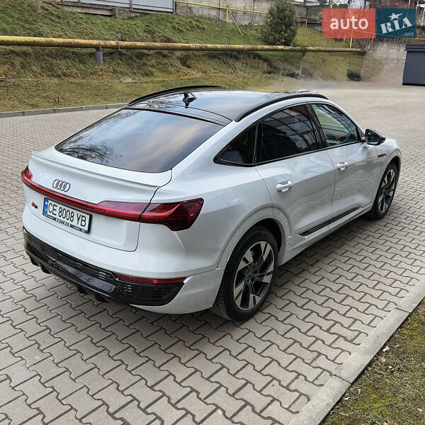 Внедорожник / Кроссовер Audi Q8 Sportback e-tron 2023 в Черновцах