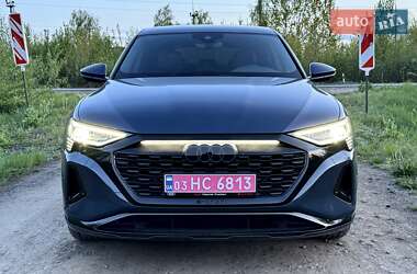 Позашляховик / Кросовер Audi Q8 Sportback e-tron 2023 в Ковелі