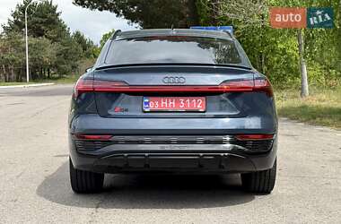 Внедорожник / Кроссовер Audi Q8 Sportback e-tron 2024 в 
