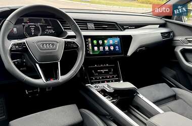 Внедорожник / Кроссовер Audi Q8 Sportback e-tron 2024 в 