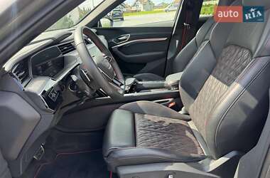 Внедорожник / Кроссовер Audi Q8 Sportback e-tron 2023 в 