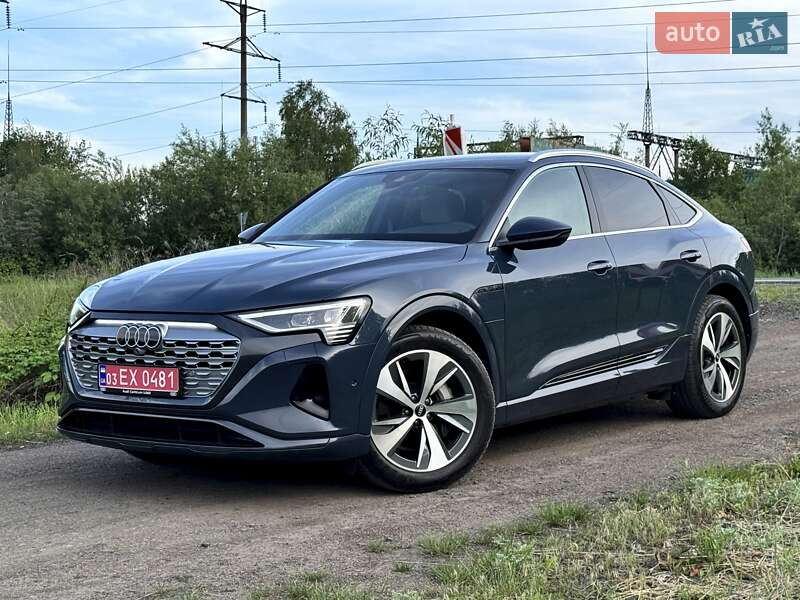 Audi Q8 Sportback e-tron 2024
