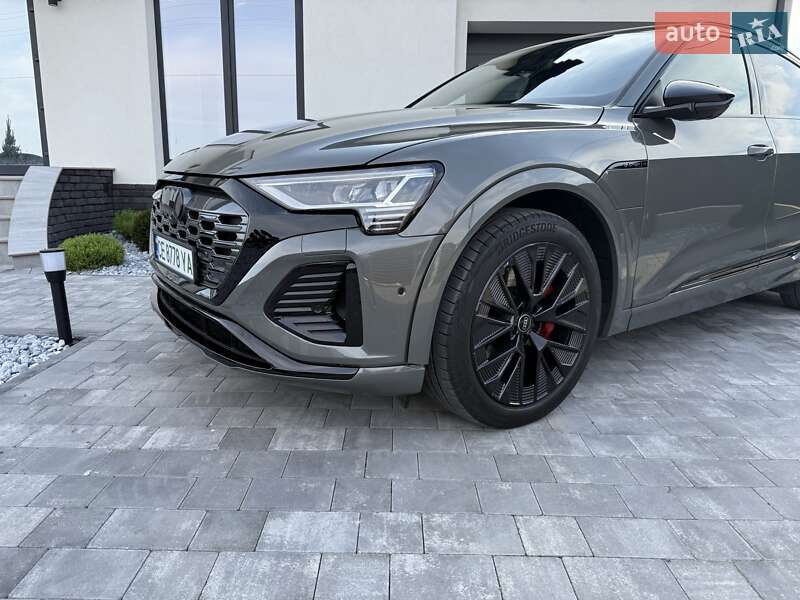 Внедорожник / Кроссовер Audi Q8 Sportback e-tron 2023 в Черновцах