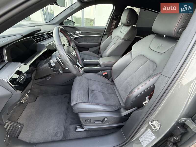 Внедорожник / Кроссовер Audi Q8 Sportback e-tron 2023 в Черновцах