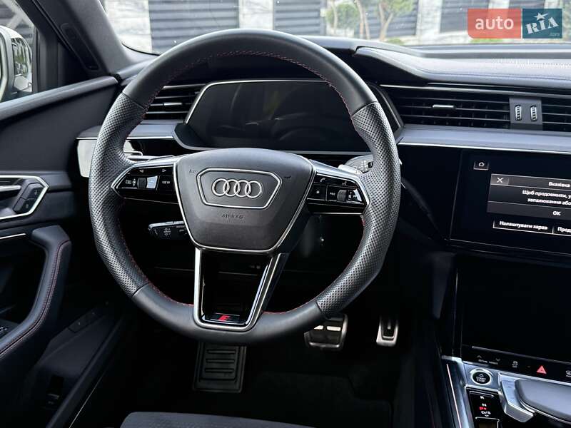 Внедорожник / Кроссовер Audi Q8 Sportback e-tron 2023 в Черновцах
