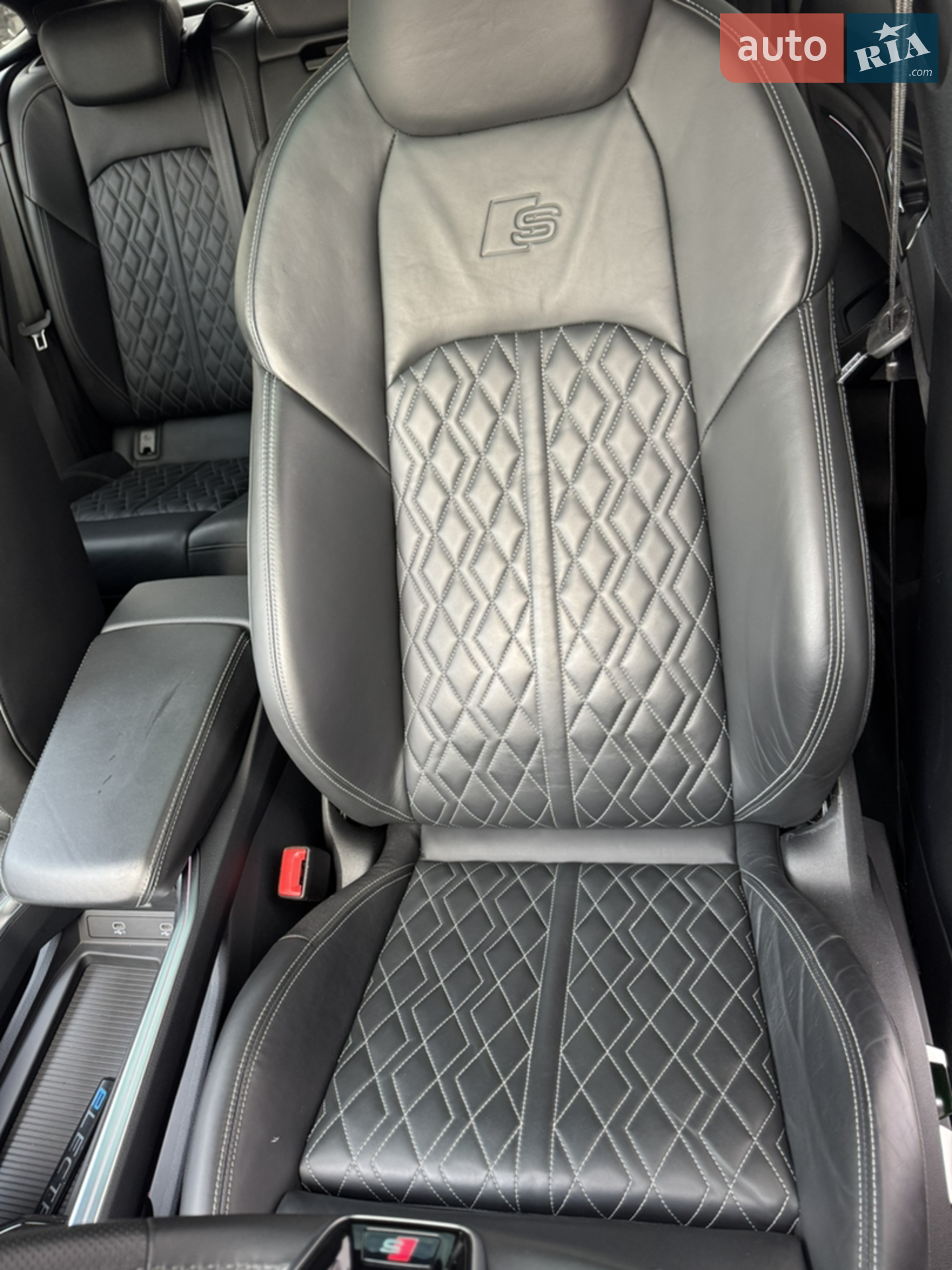 2023 Audi Q8 - мініатюра 26