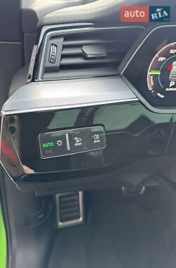 Внедорожник / Кроссовер Audi Q8 Sportback e-tron 2023 в 