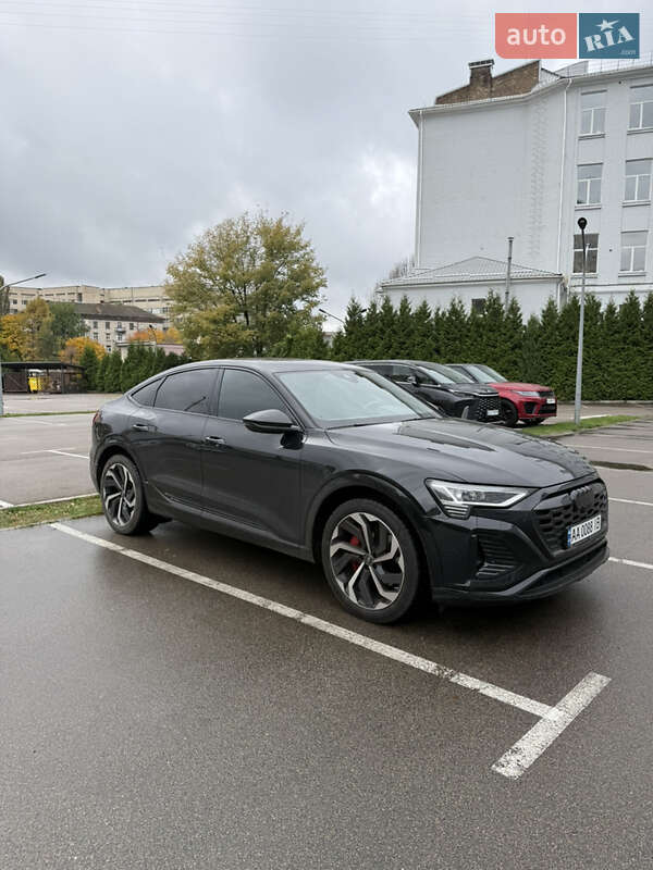 Внедорожник / Кроссовер Audi Q8 Sportback e-tron 2023 в Киеве фото 2 Внедорожник / Кроссовер Audi Q8 Sportback e-tron 2023 в Киеве