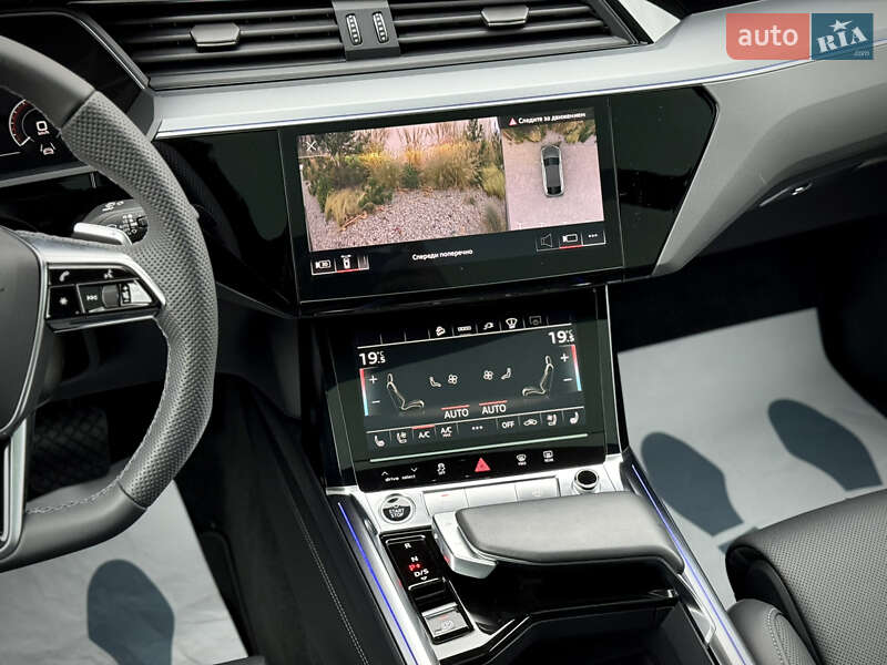 Позашляховик / Кросовер Audi Q8 Sportback e-tron 2023 в Луцьку фото 64 Позашляховик / Кросовер Audi Q8 Sportback e-tron 2023 в Луцьку