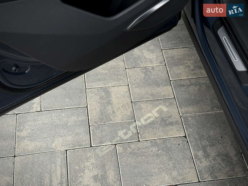 Позашляховик / Кросовер Audi Q8 Sportback e-tron 2023 в Луцьку фото 91 Позашляховик / Кросовер Audi Q8 Sportback e-tron 2023 в Луцьку