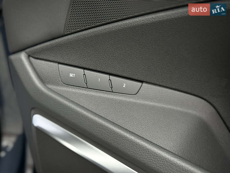 Позашляховик / Кросовер Audi Q8 Sportback e-tron 2023 в Луцьку фото 94 Позашляховик / Кросовер Audi Q8 Sportback e-tron 2023 в Луцьку