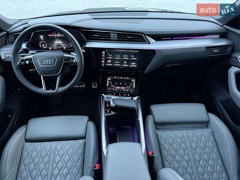 Позашляховик / Кросовер Audi Q8 Sportback e-tron 2023 в Мукачевому фото 7 Позашляховик / Кросовер Audi Q8 Sportback e-tron 2023 в Мукачевому