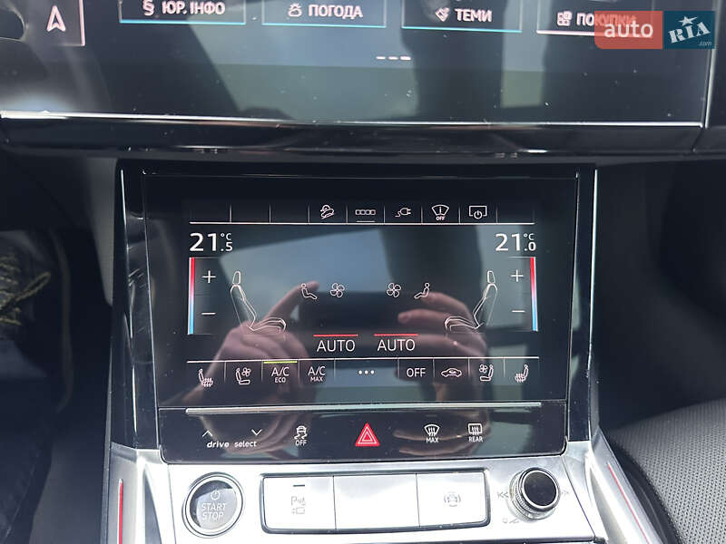 Внедорожник / Кроссовер Audi Q8 Sportback e-tron 2023 в Киеве