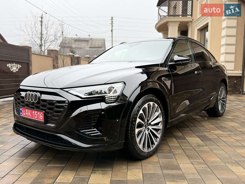 Внедорожник / Кроссовер Audi Q8 Sportback e-tron 2024 в Черновцах