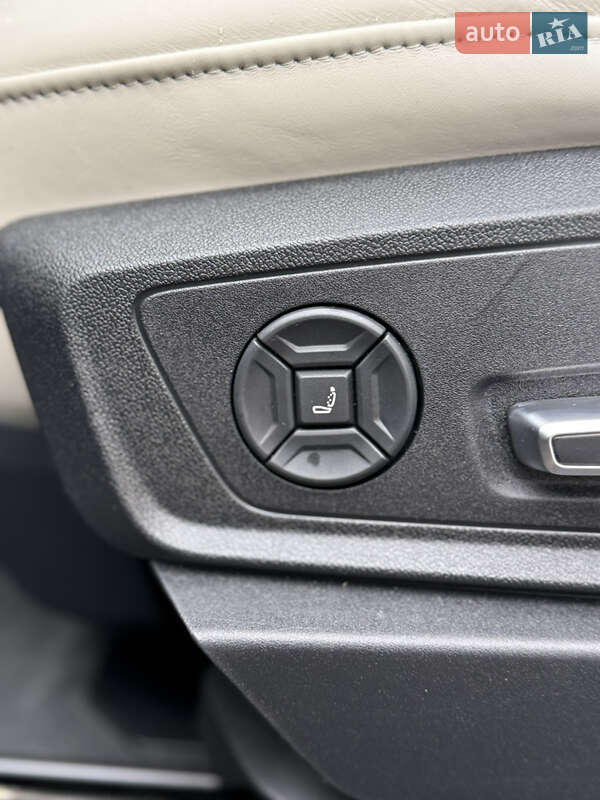 Внедорожник / Кроссовер Audi Q8 Sportback e-tron 2024 в Черновцах