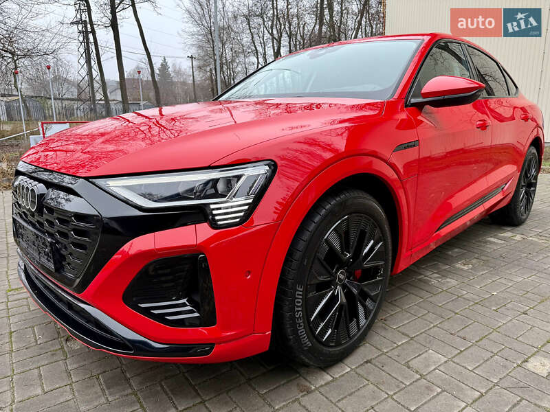 Внедорожник / Кроссовер Audi Q8 Sportback e-tron 2023 в Днепре
