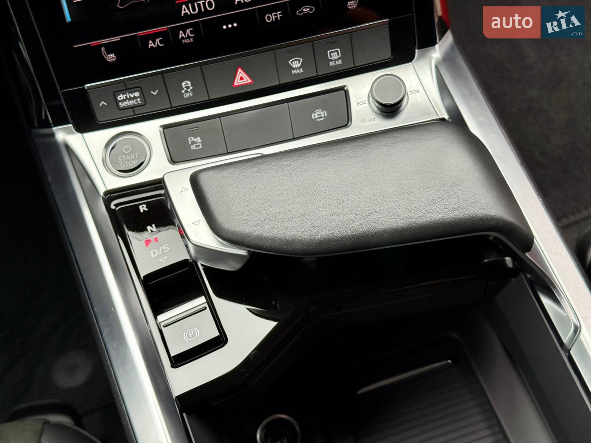 2023 Audi Q8 - мініатюра 46