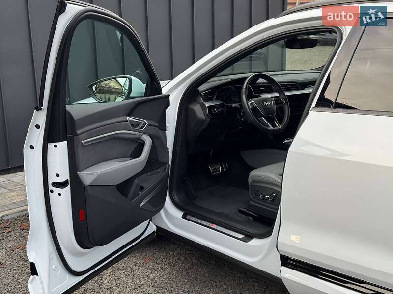 Внедорожник / Кроссовер Audi Q8 Sportback e-tron 2023 в Луцке фото 15 Внедорожник / Кроссовер Audi Q8 Sportback e-tron 2023 в Луцке